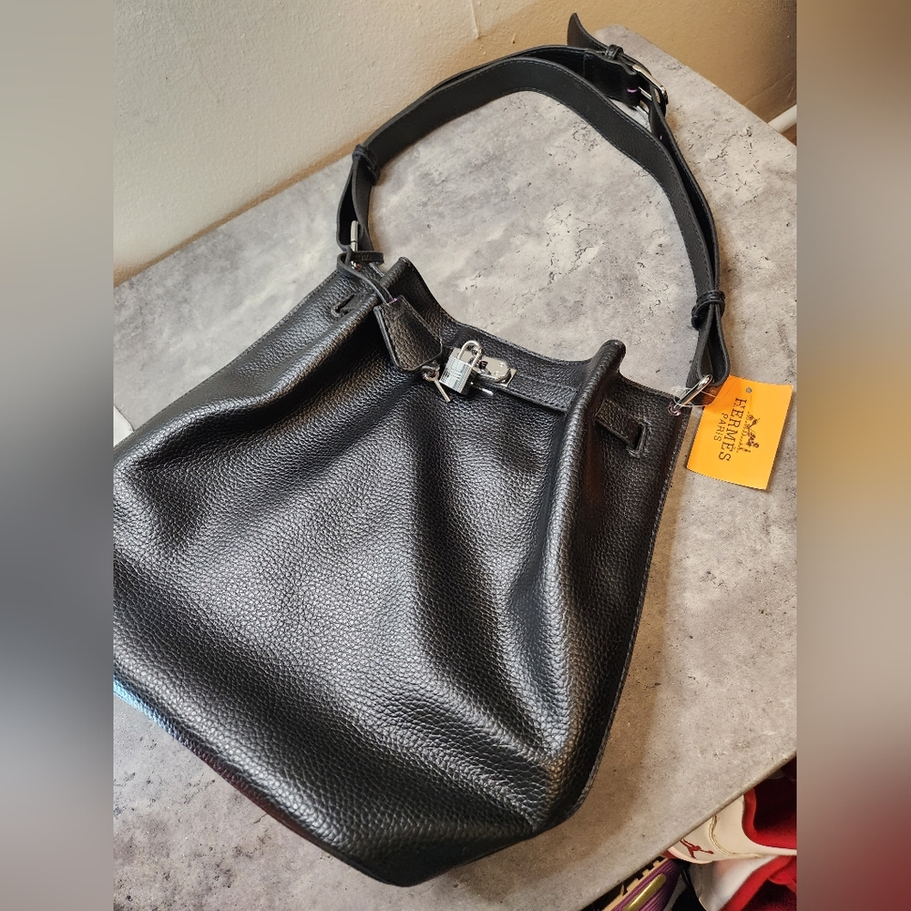 Hermes Paris hobo bag authentic with certificate
